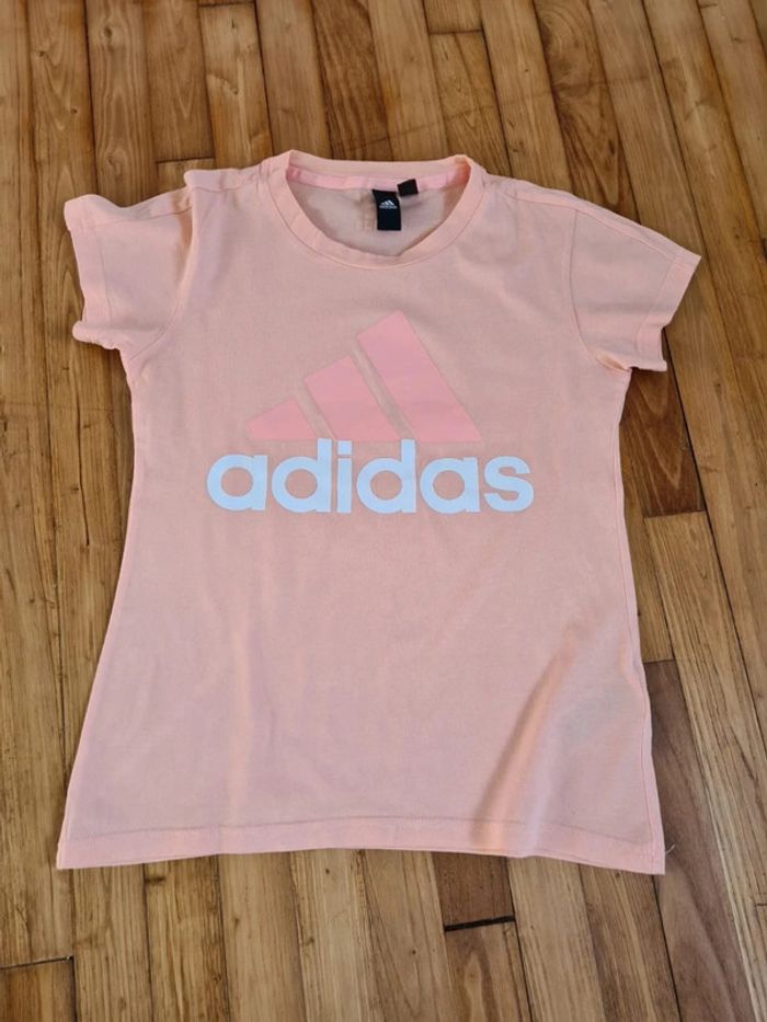 T-shirt manches courtes Adidas rose