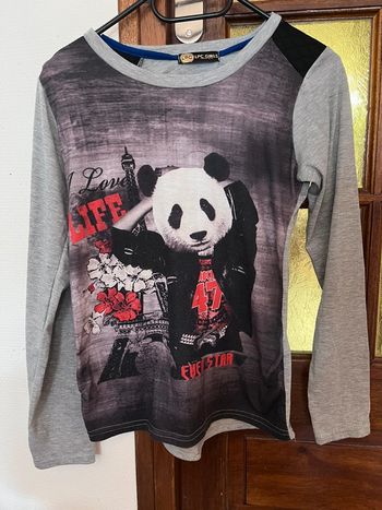 Pull fin panda LPC taille 14 ans