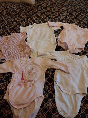 Lot 8 pièces fille 1/3 mois