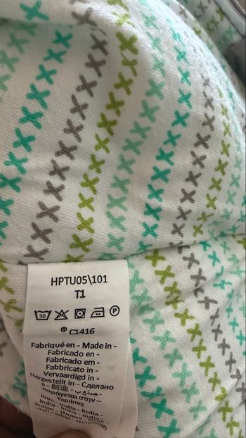 Gigoteuse taille T1 6m/18mois - premaman - orchestra - très bon état.