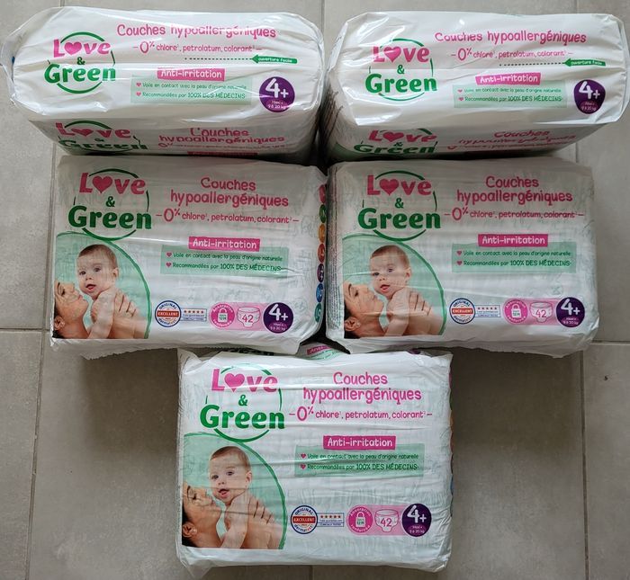 5 paquets de couches love and Green taille 4+