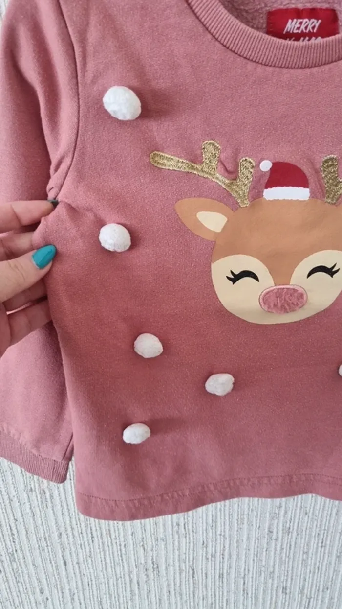 Pul avec pompon taille 5-6 ans - photo numéro 5