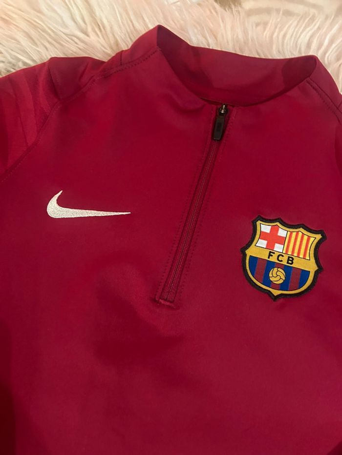 Garçon 👦🏻 Haut foot nike Barcelone bordeaux - Taille L/147-158 cm - photo numéro 2