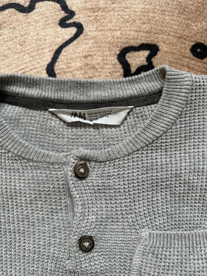 Pull H&M 110/116cm - photo numéro 3