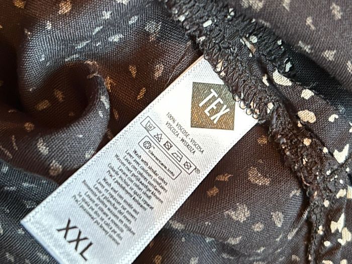 Blouse noire tacheté blanc XXL tex - photo numéro 4