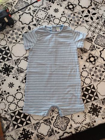 Combi short 9 mois mixte