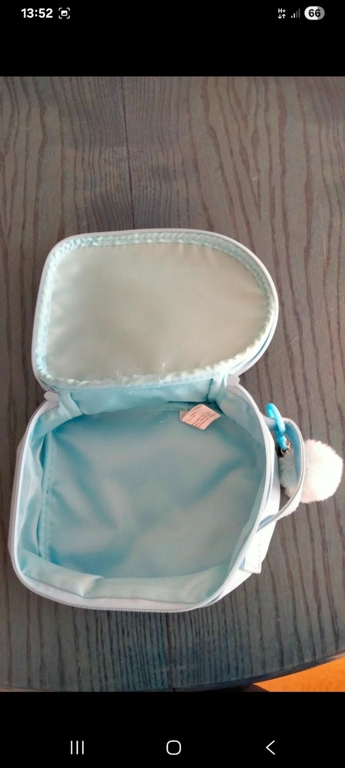 Petit sac/vanity reine des neiges - photo numéro 2