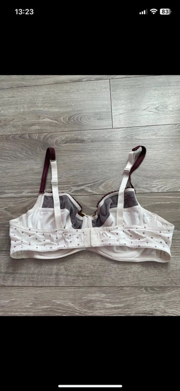 Soutien gorge - photo numéro 2