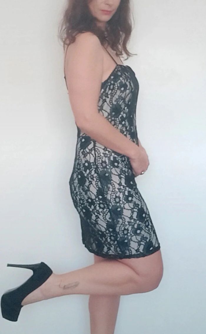 Robe de soirée dentelle taille 42 - photo numéro 4