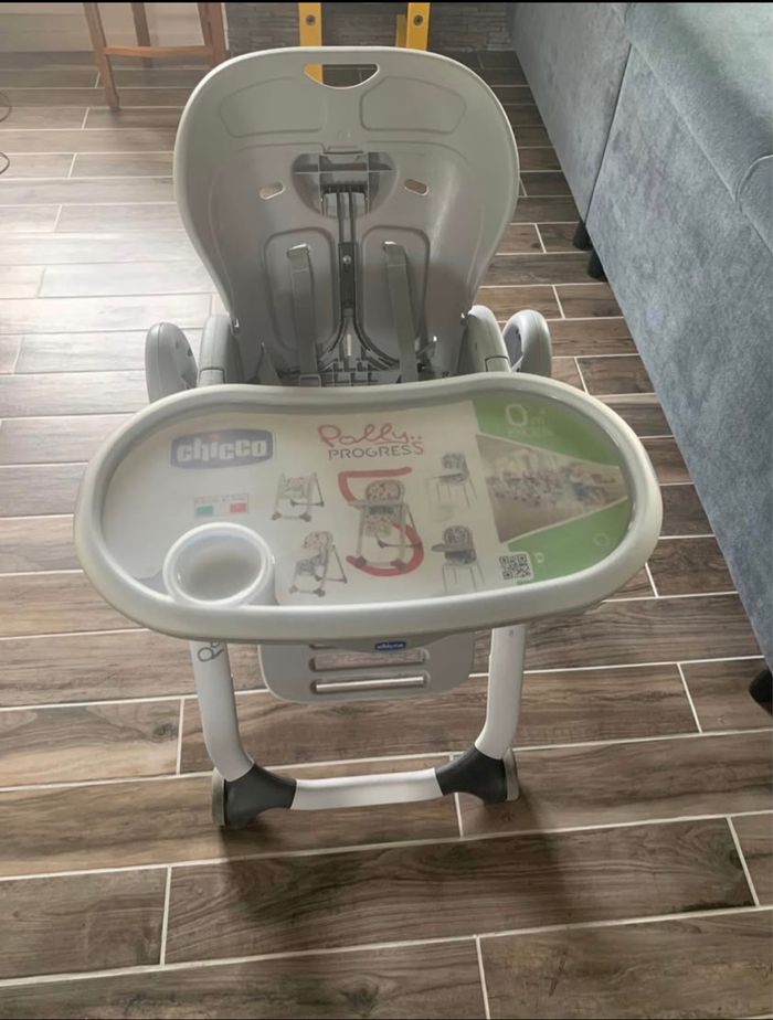 Lot naissance chaise haute, parc+ tour de parc, lit parapluie + matelas et draps housse - photo numéro 3