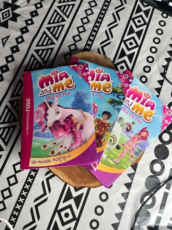Lot livre de poche Mia ans Me