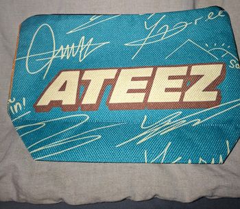 Trousse de maquillage Ateez 