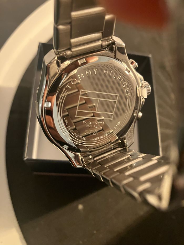 Montre tommy Jordan bleue neuve - photo numéro 6
