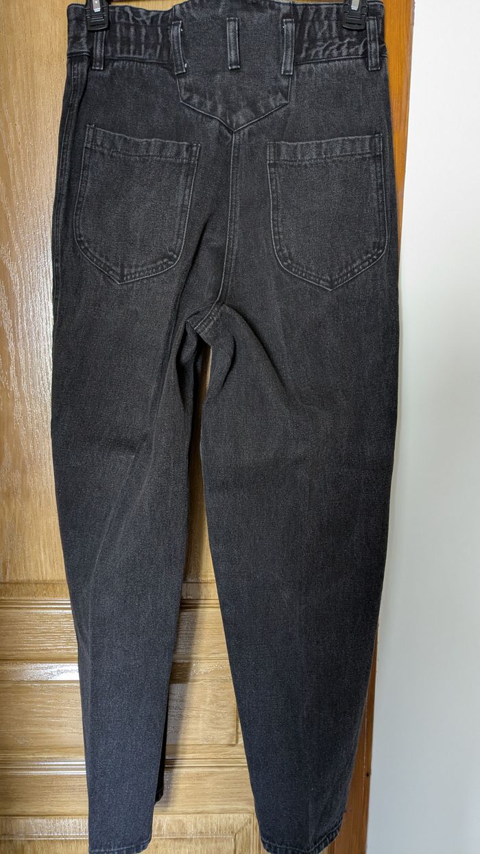 Jean noir, aspect "vieilli" et façon "grand-père", taille 42/44 - photo numéro 2