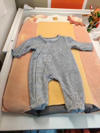 Pyjama taille 1 mois