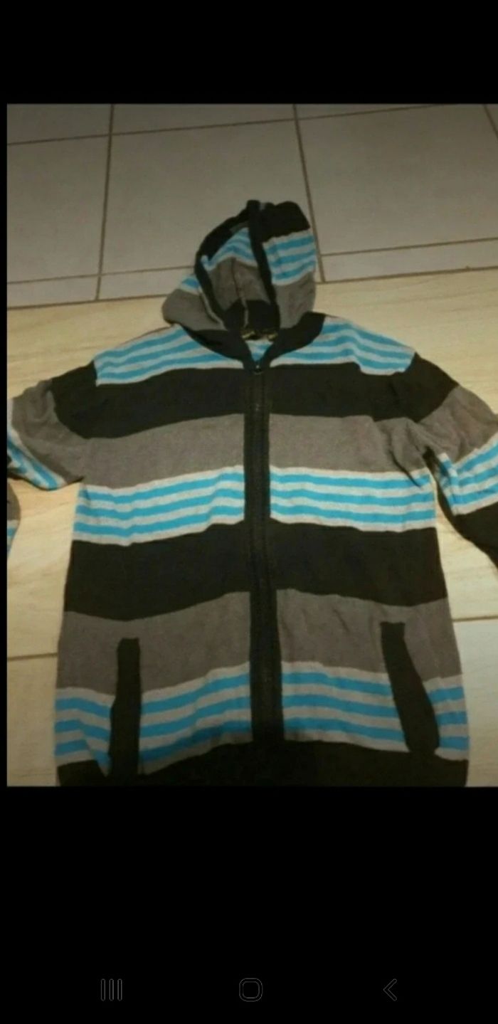 Veste capuche rayures garçon 12 ans - photo numéro 2