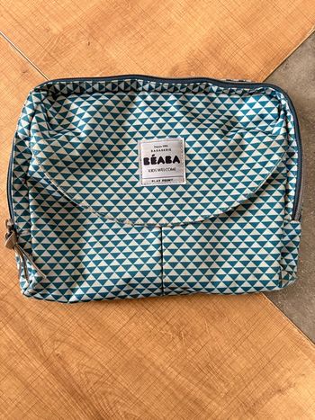 pochette à langer béaba imprimé géométrique bleu blanc 34x27