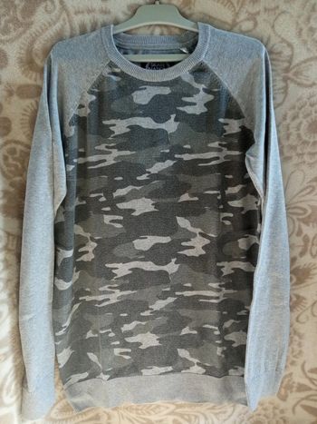 Pull camouflage