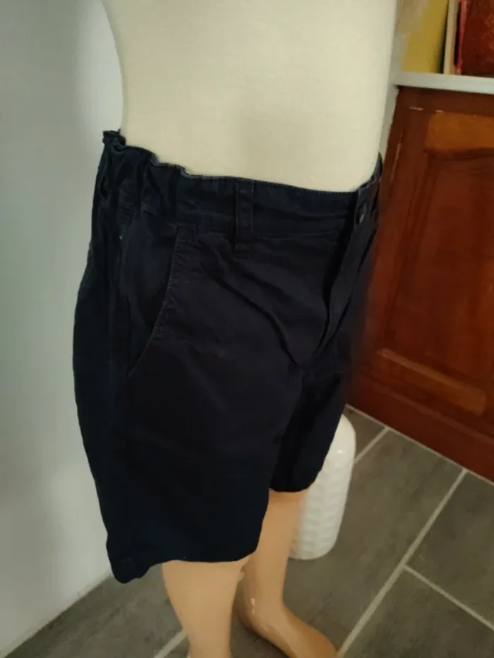 Short garçon 🧑 10 ans - photo numéro 3