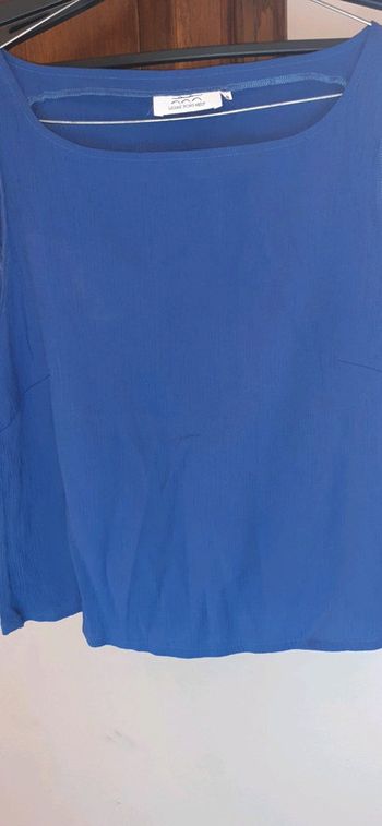 Top a fines bretelle bleu toi taille 48