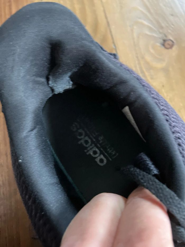 Chaussure adidas taille 46 - photo numéro 2