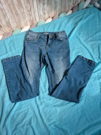 Jeans Neuf 12ans