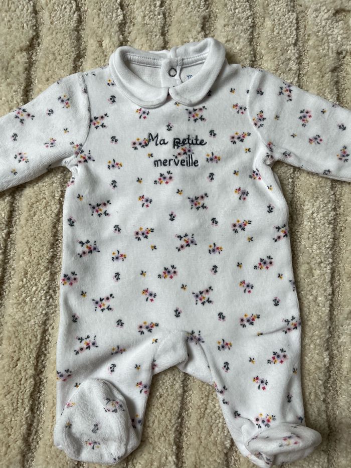 Pyjama, naissance, bébé fille - photo numéro 4