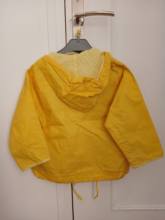 Kway avec capuche et poches fermées - photo numéro 2