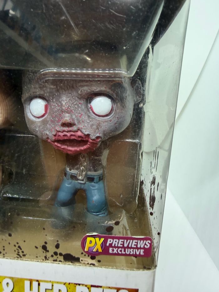 Funko Pop The Walking Dead Michonne & Her Pets Px Exclusive 🇺🇸 - photo numéro 4