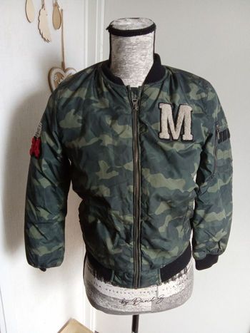 Veste mi saison, automne garçon marque Zara taille 9,10 ans motif militaire