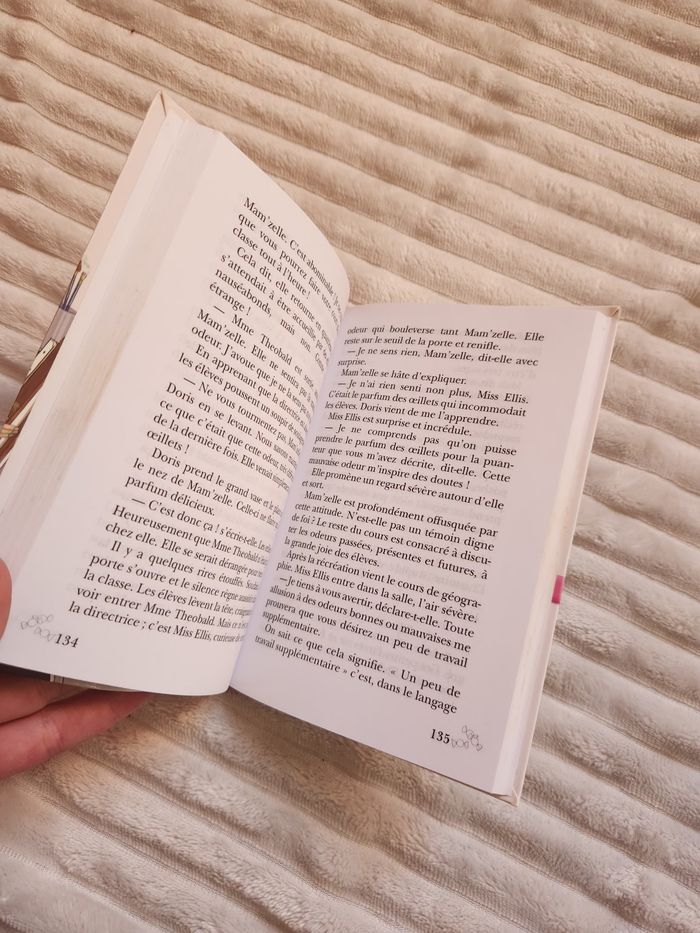 📚 Les Jumelles Tome 5 – Les talents cachés des jumelles (Bibliothèque Rose) - photo numéro 3