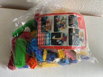 jeu de construction avec pique 