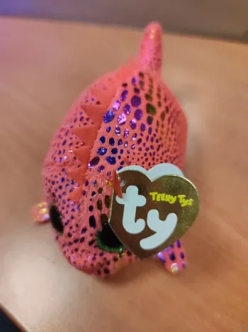 Peluche exclusive TY Chaser XVIII