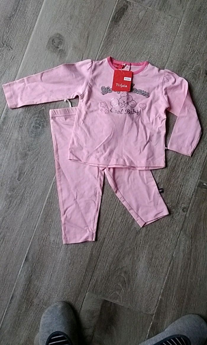 Pyjama (1 an) - NEUF