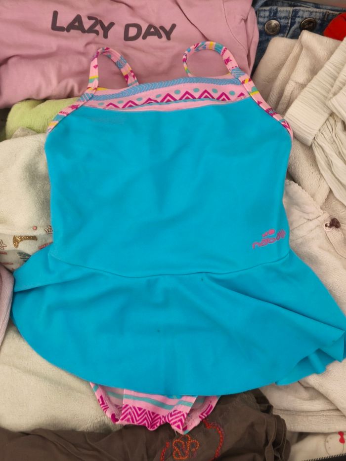 Énorme lot vêtements fille 18 mois. - photo numéro 4