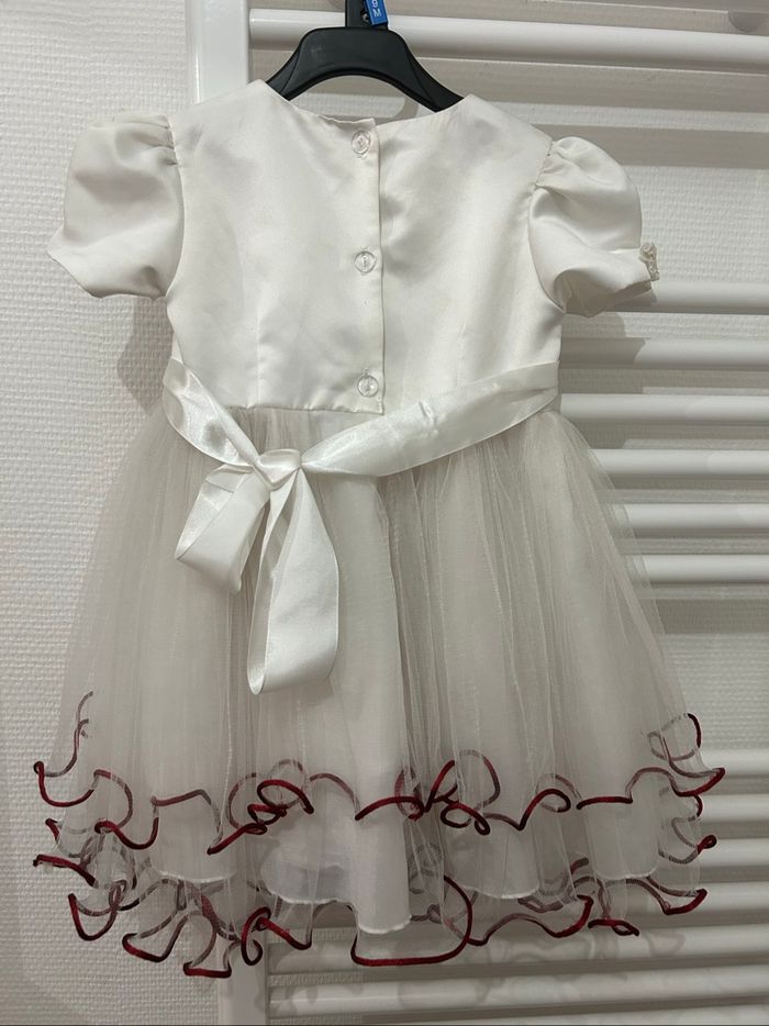 Robe de cérémonie - photo numéro 2