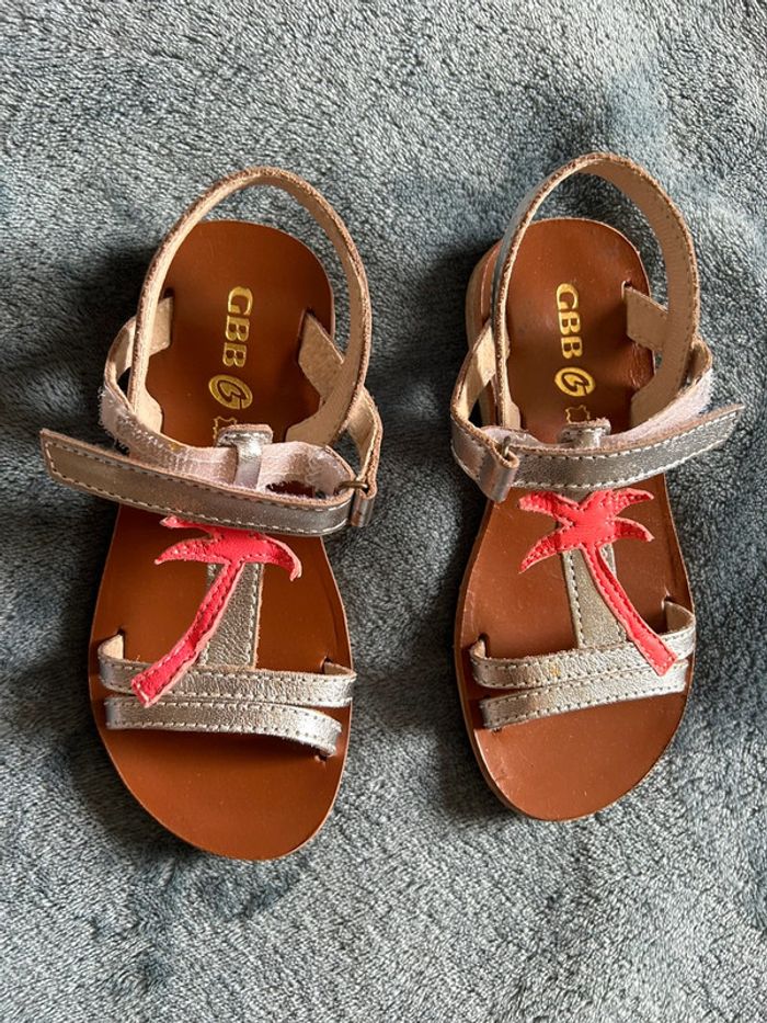 Nu pied GBB - photo numéro 3