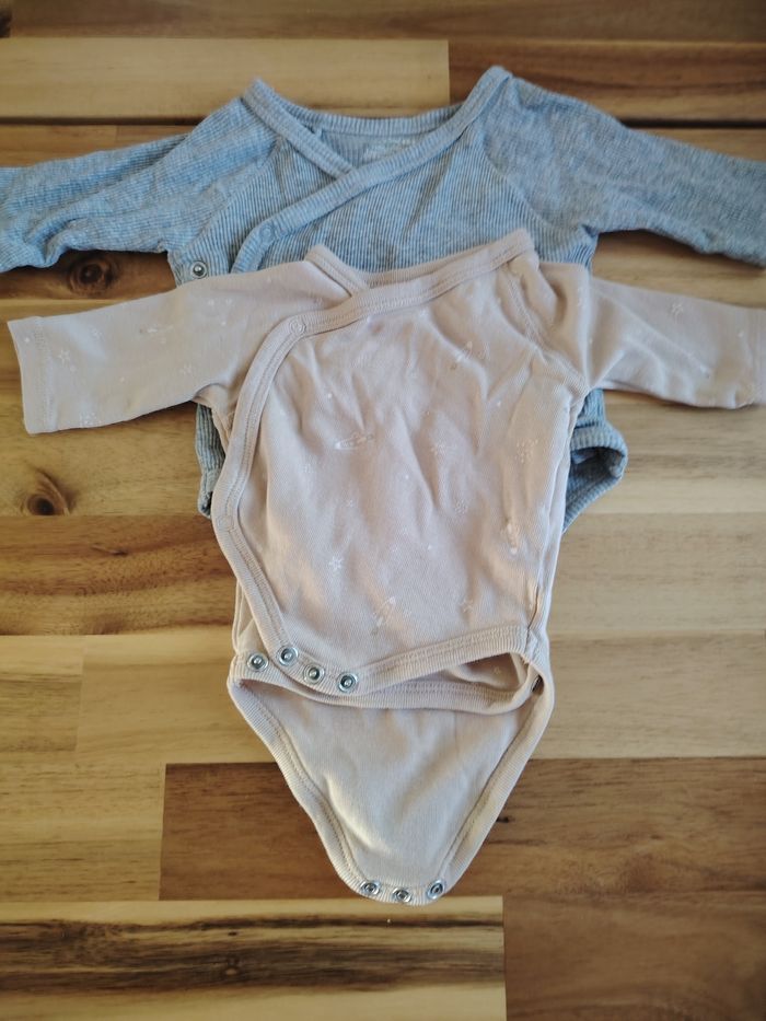 Lot vêtements bébé - photo numéro 2