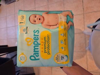 Couche pampers 1