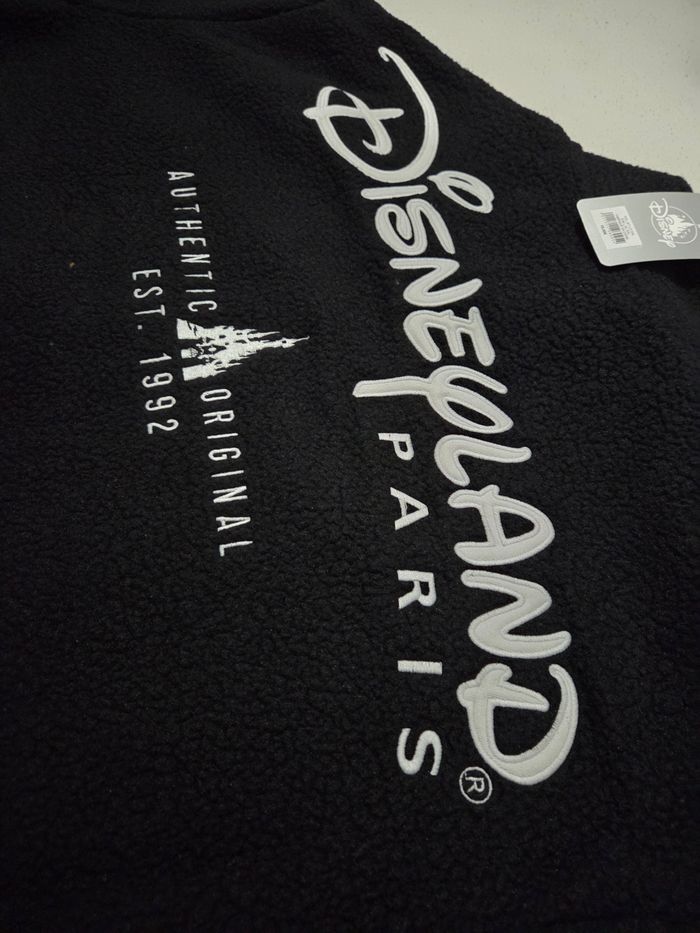 Veste sherpa Polaire logo Disneyland Paris taille XxL + 1 goodies Disney offert - photo numéro 7