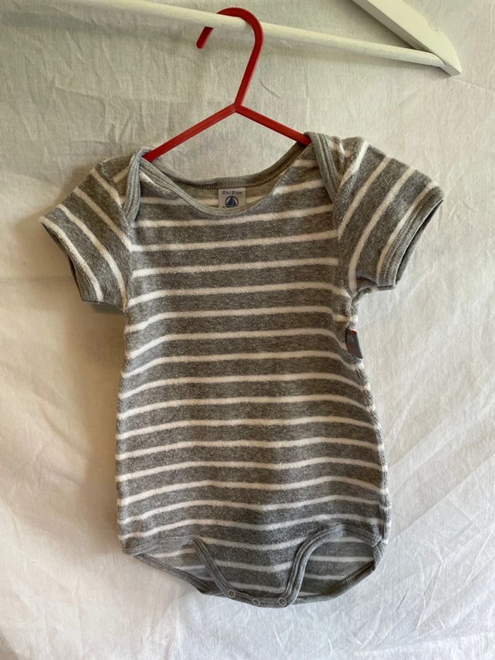 Bodys éponge 18 mois petit bateau
