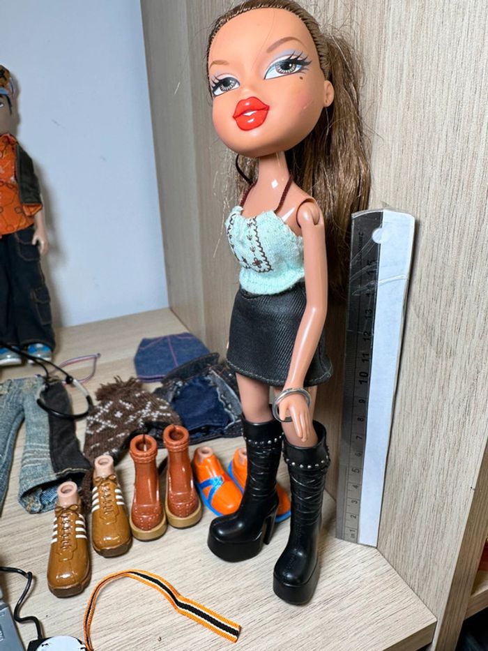 Lot de grandes poupées bratz - photo numéro 7
