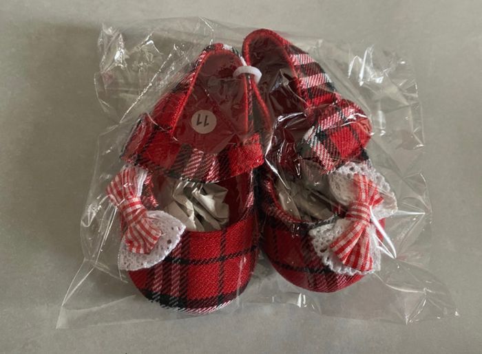 Chaussons/chaussures bébé - photo numéro 4