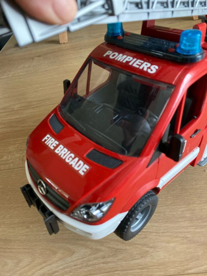 Camion de pompiers bruder - photo numéro 2