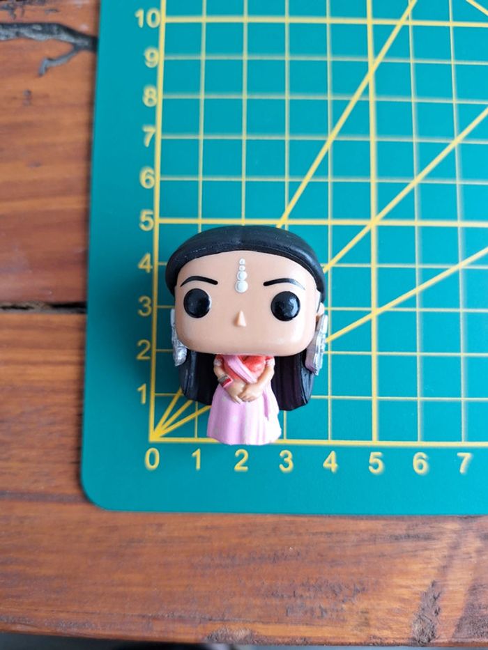 Funko Pocket Pop! Parvati Patil - Édition spéciale Bal de Noël - photo numéro 3