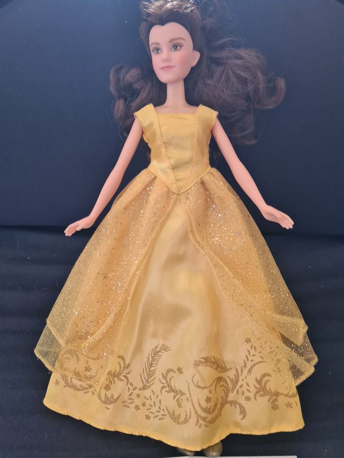 Poupée Emma Watson Belle qui chante - photo numéro 2