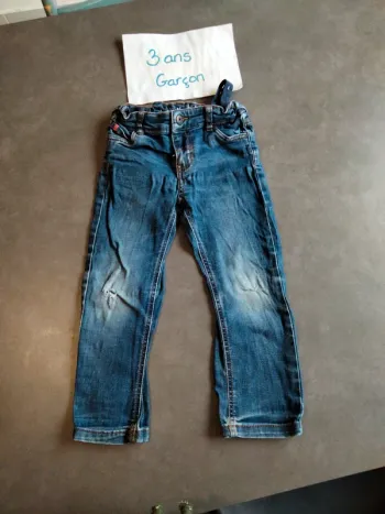 Jean Tape à l'oeil