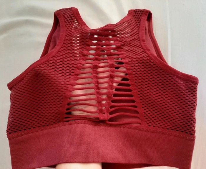 Brassière cerise - photo numéro 4