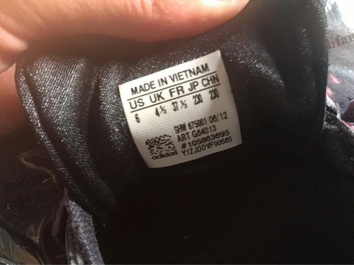 Chaussure adidas 37 - photo numéro 7