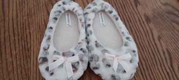 Très joli chausson fille Pointure 30/31